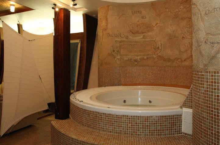 Columbus Hotel オデッサ エクステリア 写真
